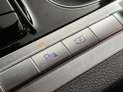 2024 Kia Carnival SX