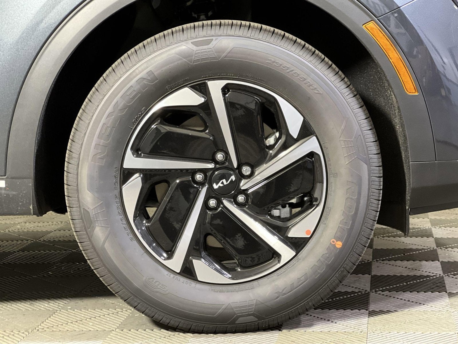 2025 Kia Sportage Hybrid LX