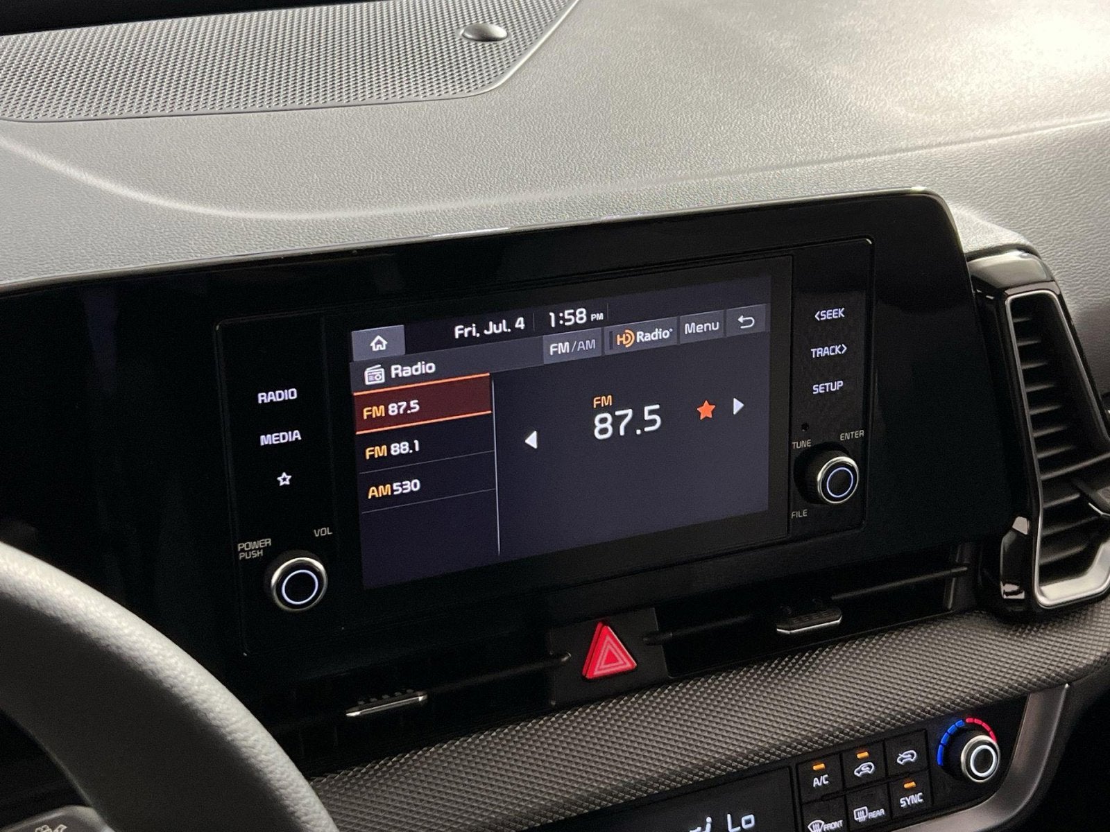 2025 Kia Sportage Hybrid LX