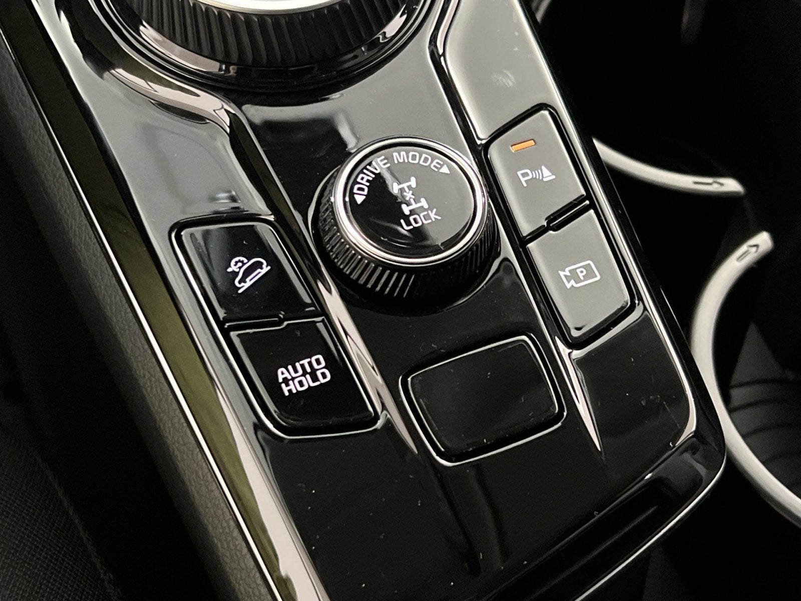 2025 Kia Sportage Hybrid LX