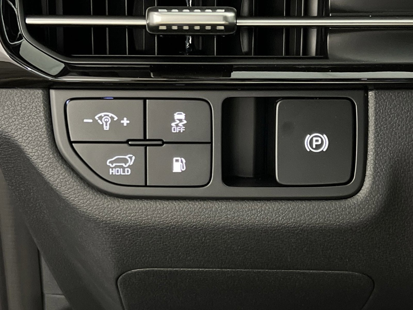 2026 Kia Sportage Plug-In Hybrid X-Line