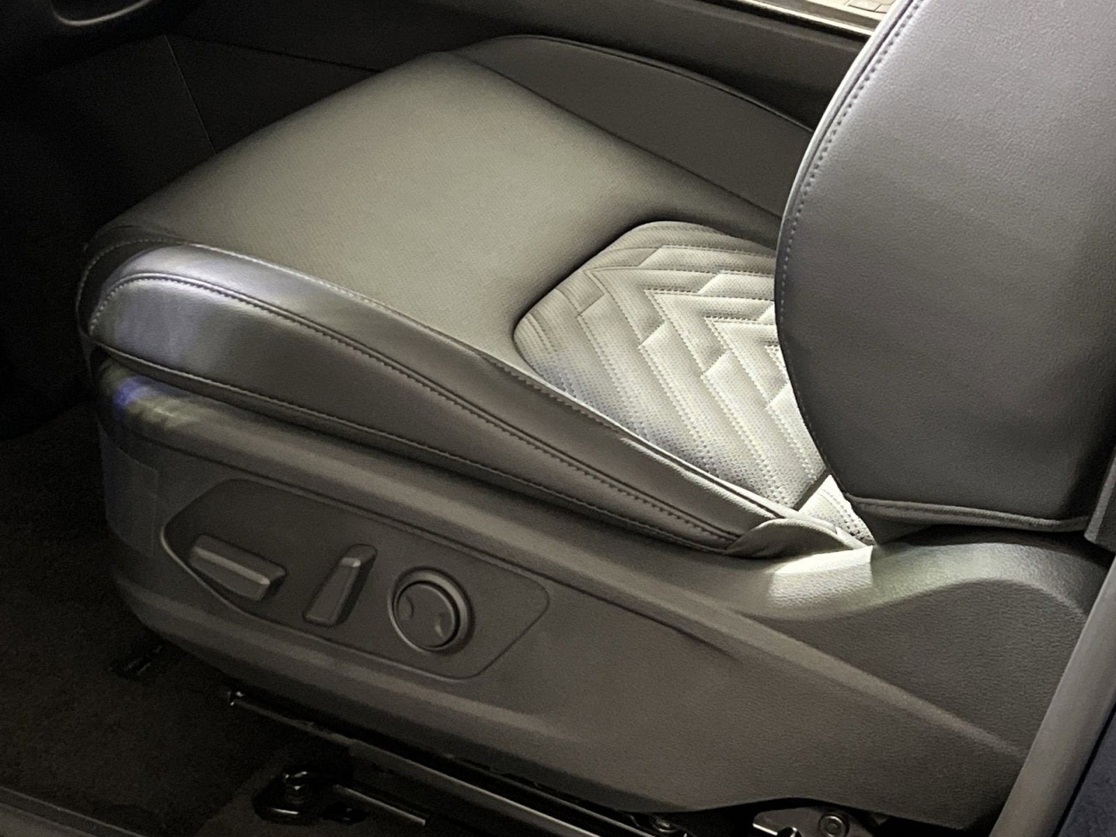 2026 Kia Sportage Plug-In Hybrid X-Line