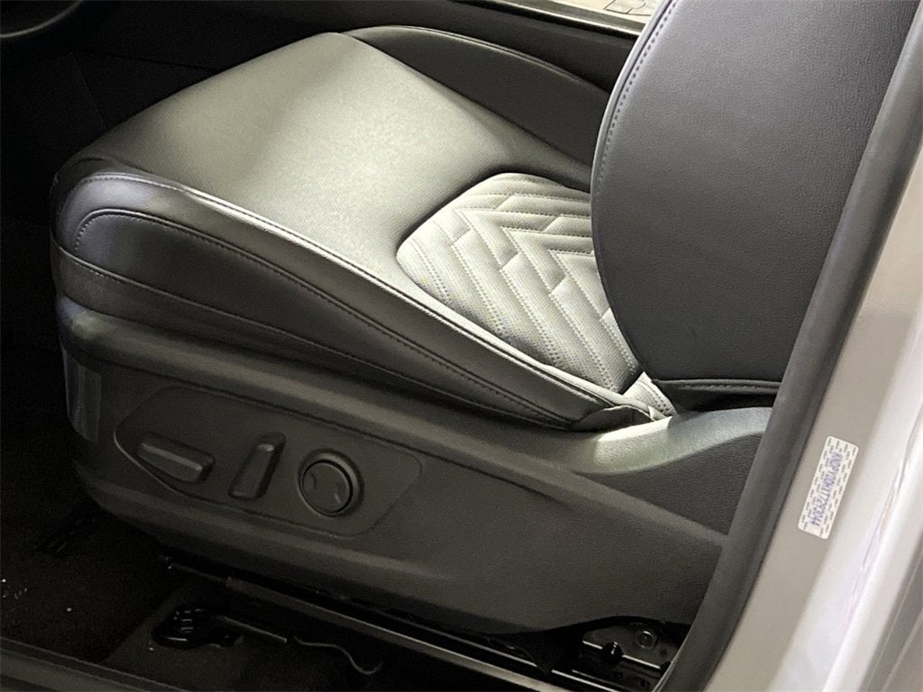 2026 Kia Sportage Plug-In Hybrid X-Line