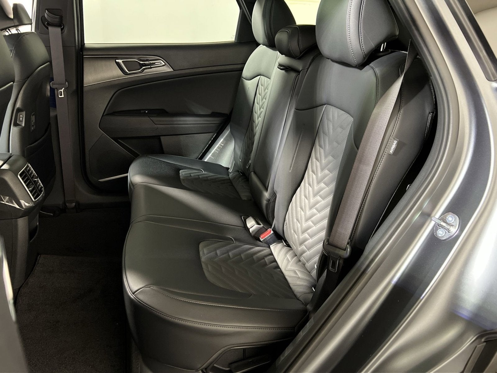 2026 Kia Sportage Plug-In Hybrid X-Line