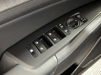 2026 Kia Sportage Plug-In Hybrid X-Line