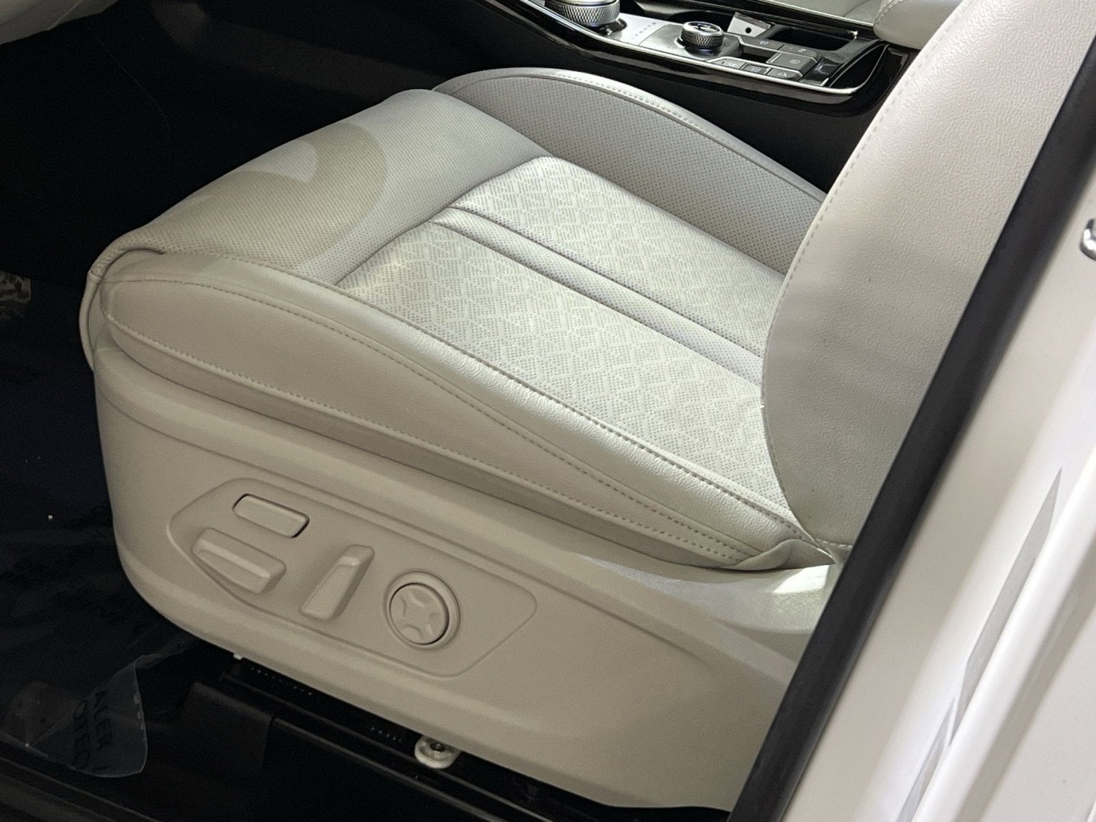 2023 Kia Sorento Hybrid SX Prestige