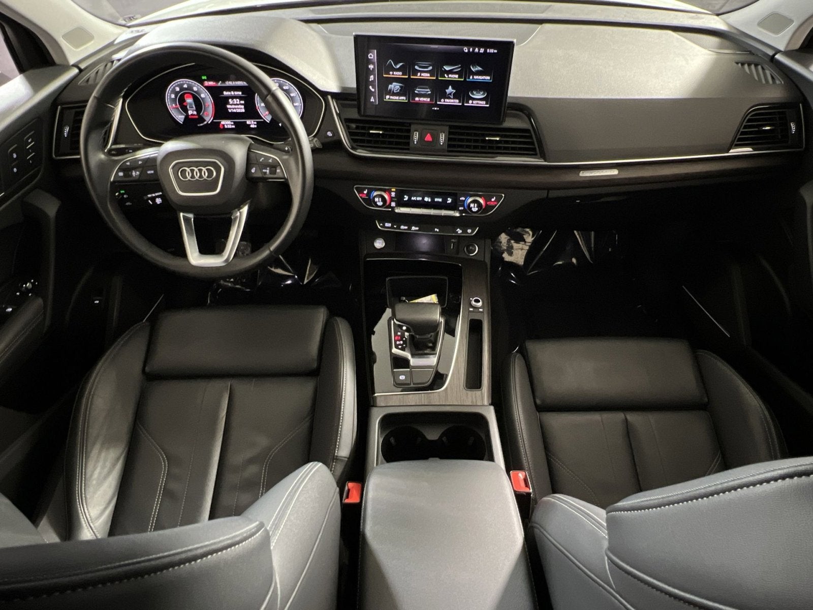 2024 Audi Q5 45 S line Premium