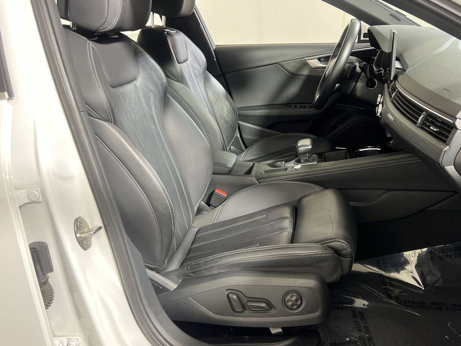 2023 Audi A4 45 S line Premium Plus