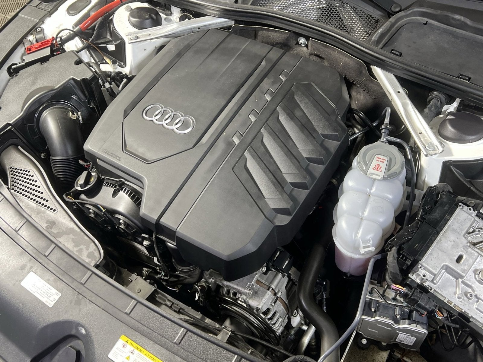 2023 Audi A4 45 S line Premium Plus