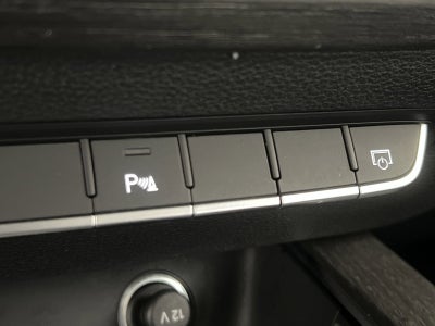 2023 Audi A4 45 S line Premium Plus