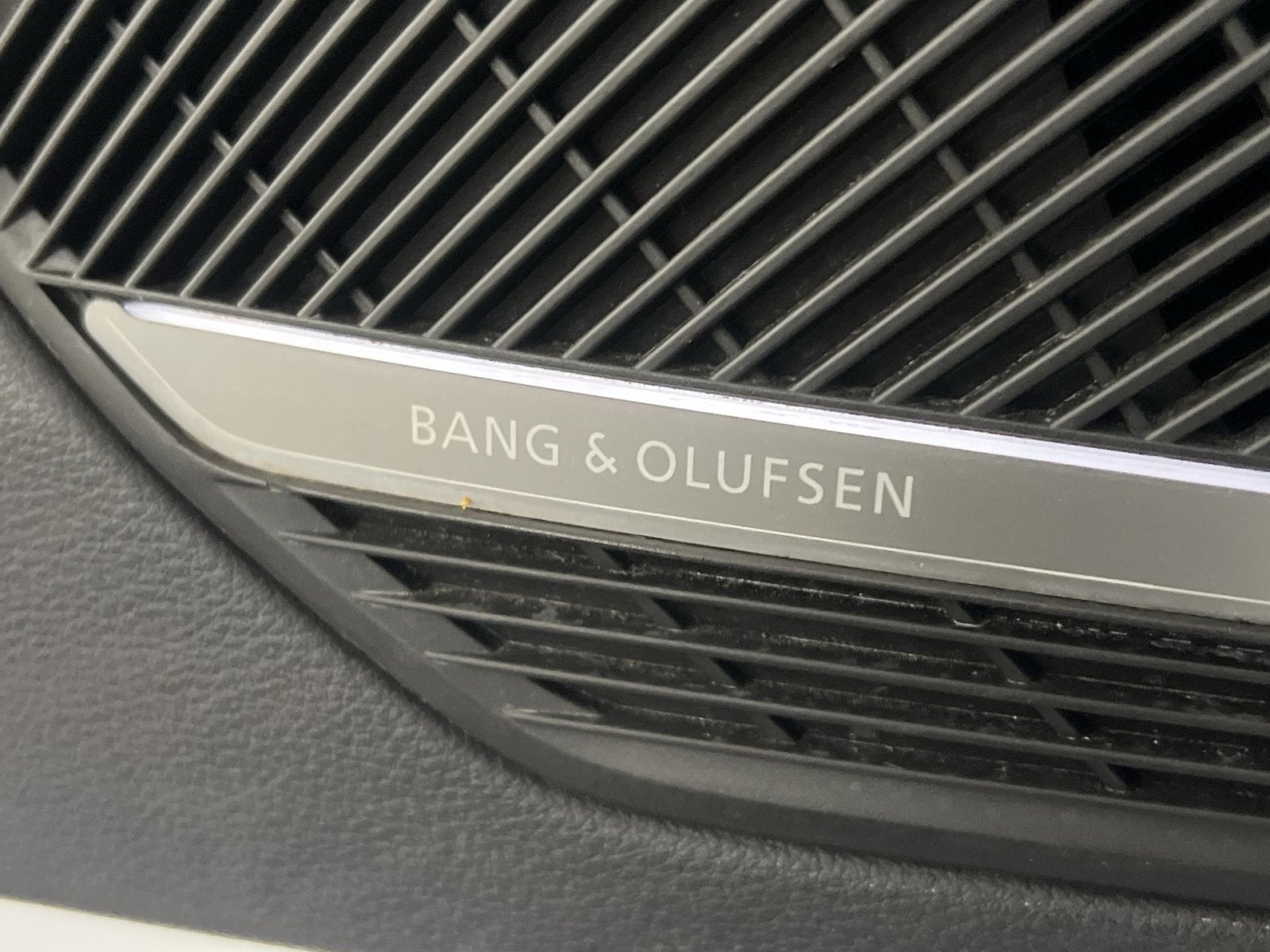 2023 Audi A4 45 S line Premium Plus