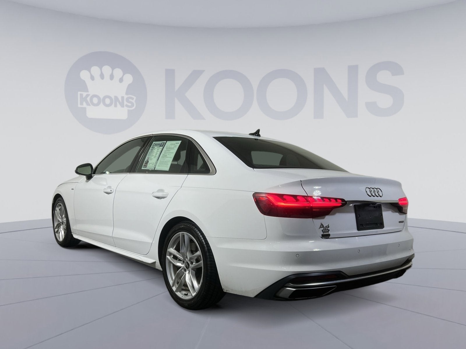 2023 Audi A4 45 S line Premium Plus