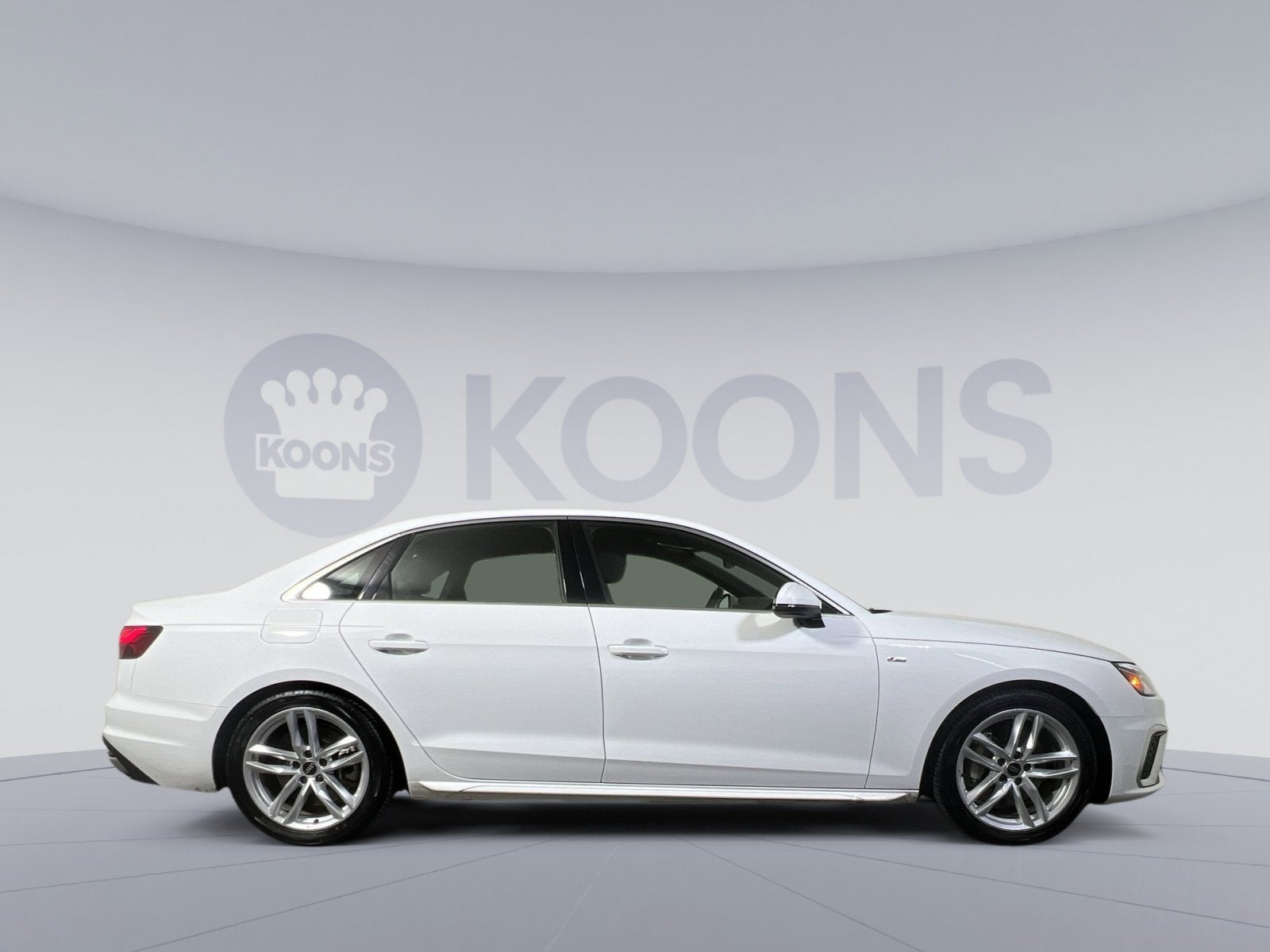 2023 Audi A4 45 S line Premium Plus