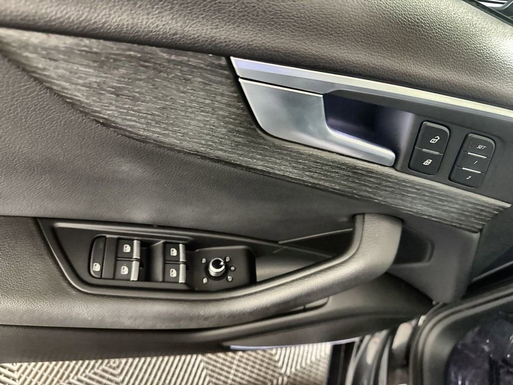 2017 Audi A4 2.0T Premium Plus