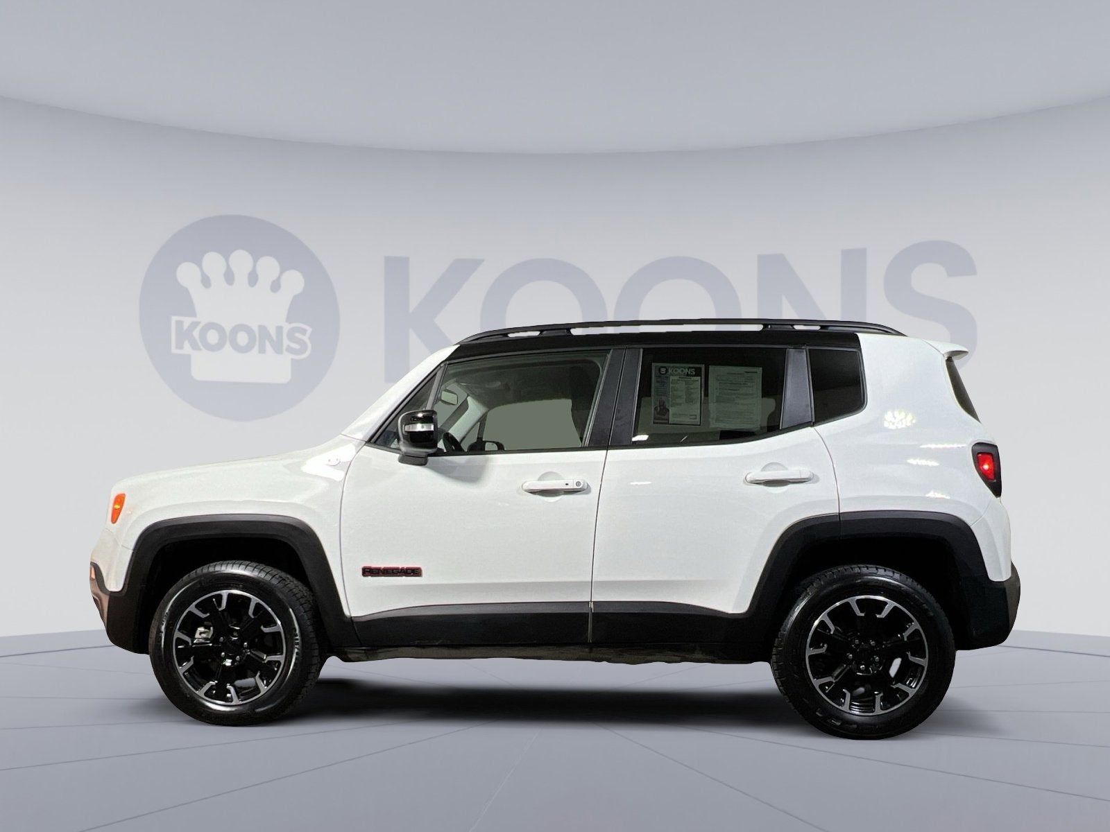 2023 Jeep Renegade Trailhawk