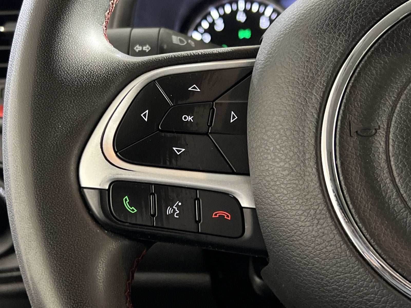 2023 Jeep Renegade Trailhawk